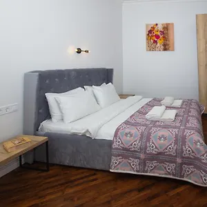 Friends House- сучасні в центрі львова Апартаменты Львов